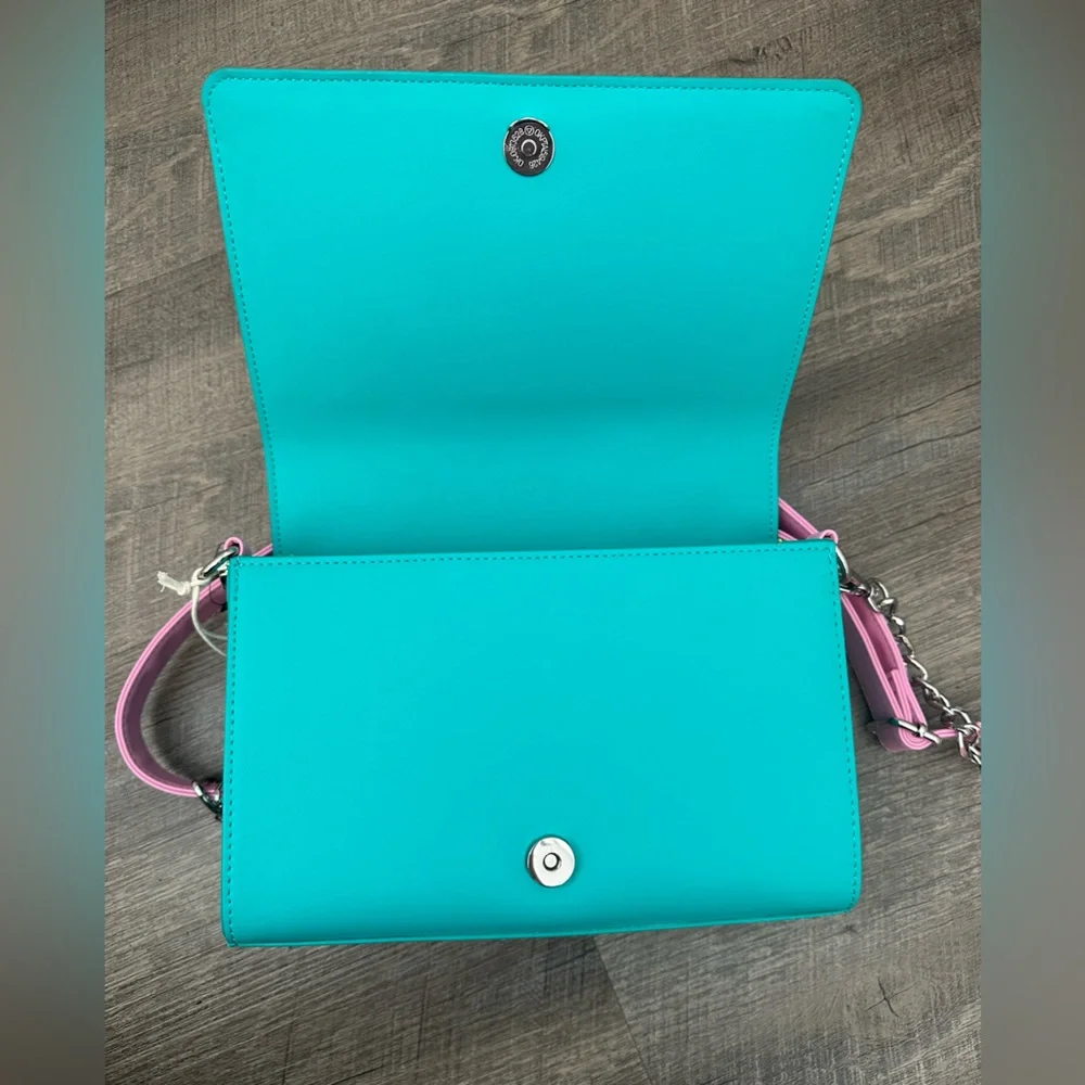 NWT Disney Loungefly A Goofy Movie Crossbody Purse - Picture 5 of 9